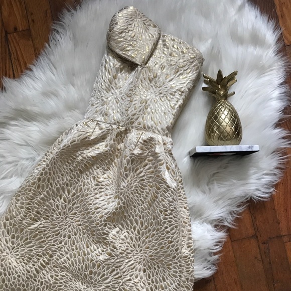 F21 Strapless Bow Cocktail Gold & Cream Dress - Picture 2 of 9